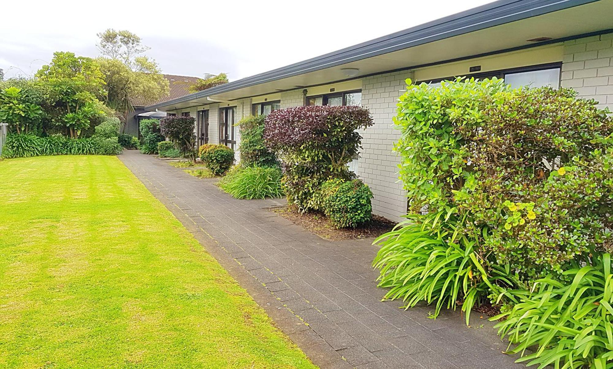 Airport Garden Inn Hotel & Conference Centre Auckland Exterior photo